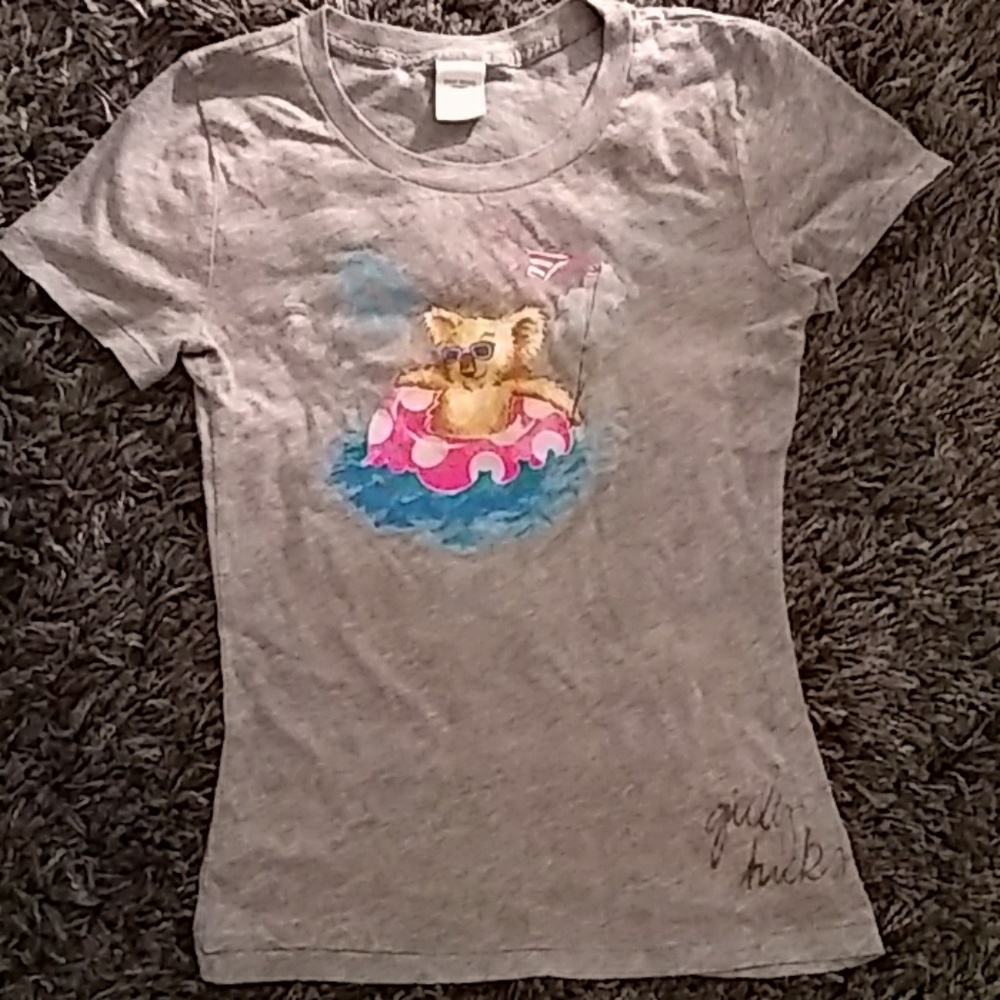 Gilly Hicks grey graphic tshirt